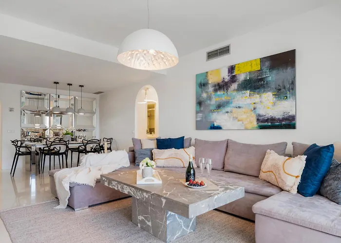 Moderno Y Luminoso En Gaviotas- Puerto Banus Appartamento Marbella