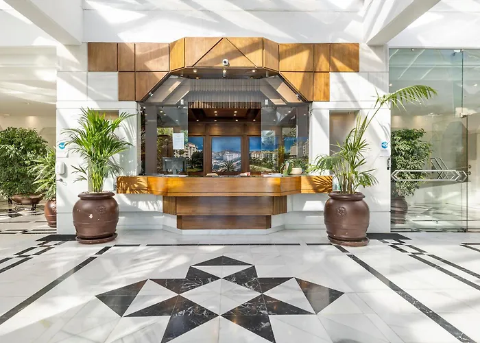 Moderno Y Luminoso En Gaviotas- Puerto Banus *