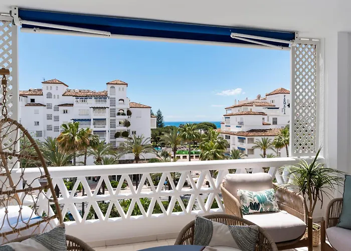 Moderno Y Luminoso En Gaviotas- Puerto Banus *