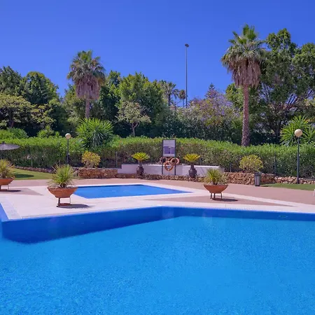 Moderno Y Luminoso En Gaviotas- Puerto Banus