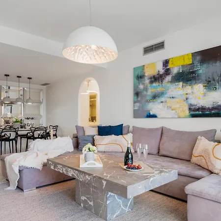 Moderno Y Luminoso En Gaviotas- Puerto Banus Apartment Marbella