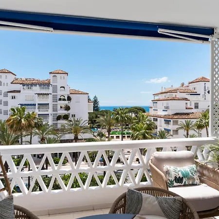 Moderno Y Luminoso En Gaviotas- Puerto Banus *