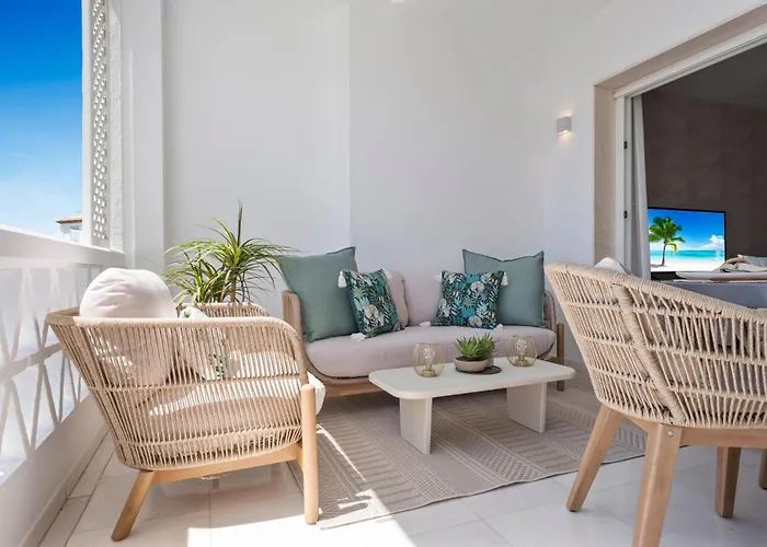 Daire Moderno Y Luminoso En Gaviotas- Puerto Banus