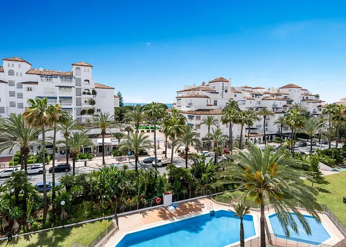 Moderno Y Luminoso En Gaviotas- Puerto Banus