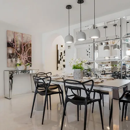 Daire Moderno Y Luminoso En Gaviotas- Puerto Banus Marbella