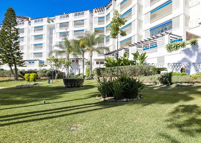 Apartment Moderno Y Luminoso En Gaviotas- Puerto Banus Marbella