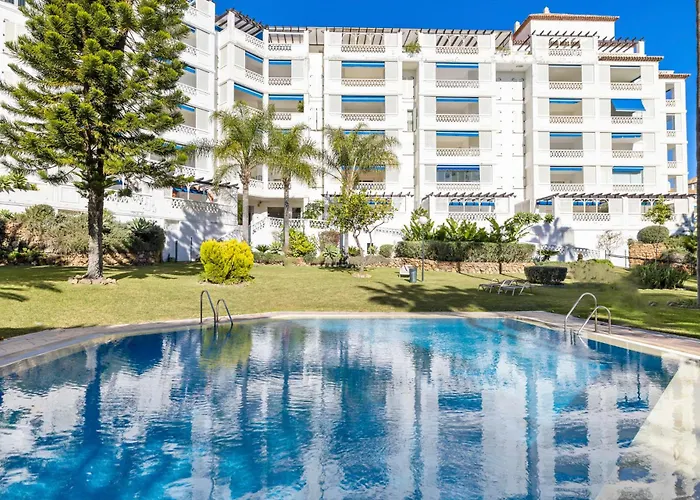 Moderno Y Luminoso En Gaviotas- Puerto Banus Apartment *